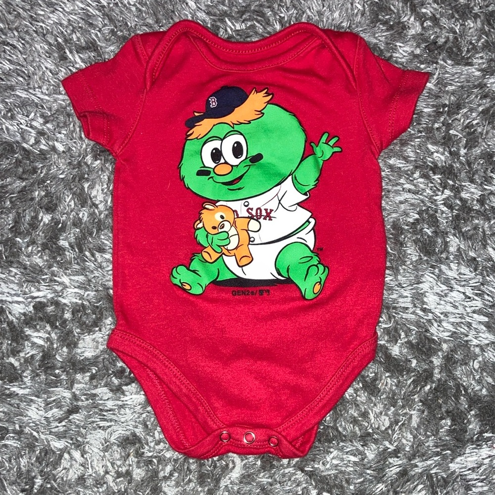 Boston Red Sox GEN2 onsies 3/6 months
